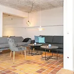 With Shared Kitchen In Дом отдыха
