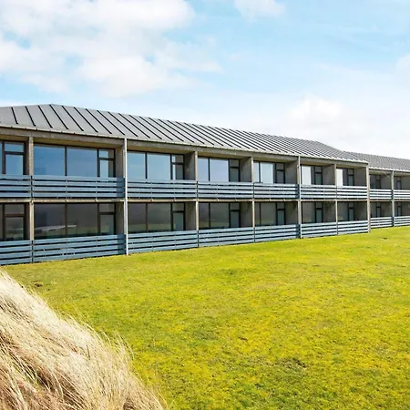 Tatil Evi With Shared Kitchen In