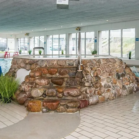 With Shared Kitchen In Ulfborg