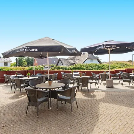 With Shared Kitchen In Ferienhaus