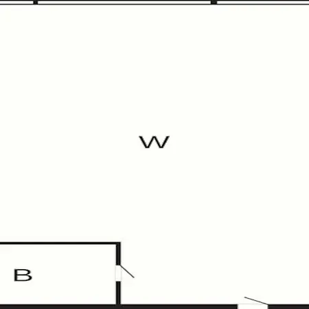 With Shared Kitchen In *