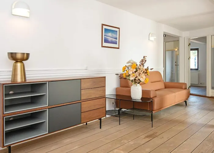 With Shared Kitchen In Ulfborg