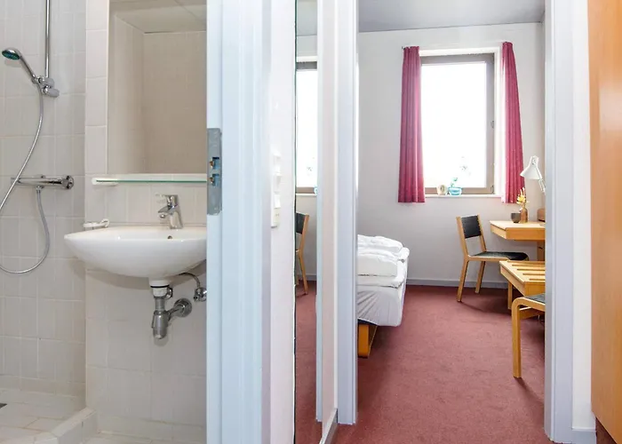 With Shared Kitchen In Сasa de vacaciones Ulfborg